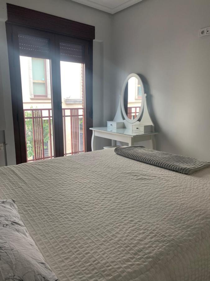 Apartamento Deluxe, 4 Habitaciones, Parking Madri Exterior foto