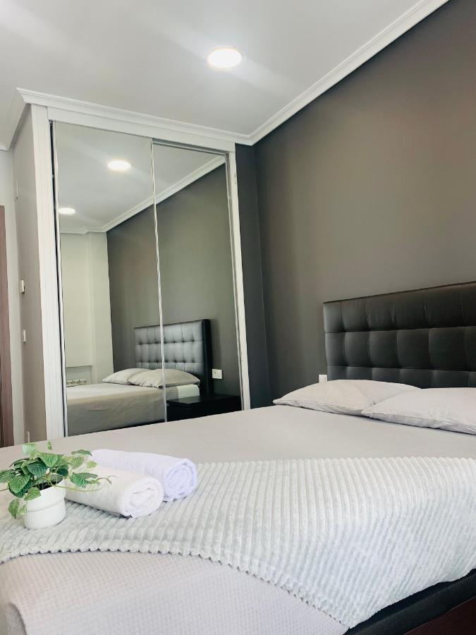 Apartamento Deluxe, 4 Habitaciones, Parking Madri Exterior foto